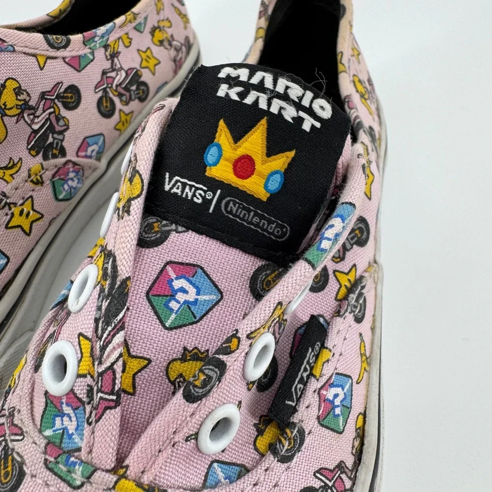 Vans Nintendo Mario Kart Princess Peach Authentic Pink Kids Shoes Size 2.5 - Picture 2 of 13